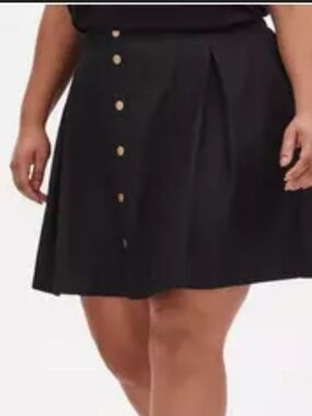 Torrid Black Twill Button-Front Pleated Mini Skirt Plus Size Size 2